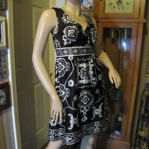 White House Black Market Black White Silk Dress 2